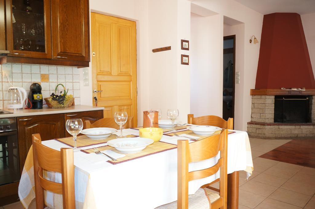Villa The Platanus Tree Kato Vasiliki Exterior photo